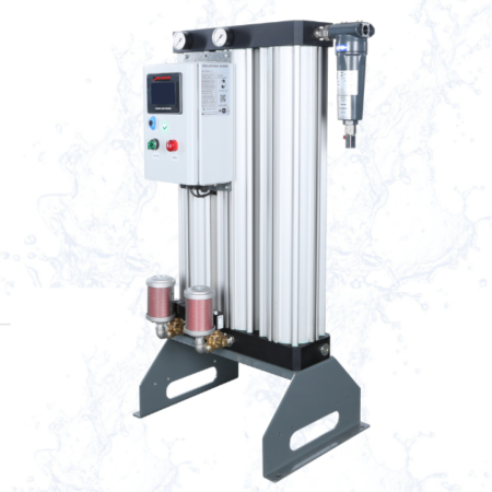 <p class="MsoNormal" align="center" style="text-align:center"><b><span style="font-family:"Segoe UI Symbol",sans-serif;mso-bidi-font-family:"Segoe UI Symbol"">⚙</span></b><b><span style="font-family:"Tahoma",sans-serif">️ Neden Önemlidir?<o:p></o:p></span></b></p>

<p class="MsoNormal" align="center" style="text-align:center"><span style="font-family:"Segoe UI Symbol",sans-serif;mso-bidi-font-family:"Segoe UI Symbol"">✔</span><span style="font-family:"Tahoma",sans-serif"> <b>Nem Kontrolü</b><br>
Hava kurutucu, sistemdeki su buharını alır ve hattı kuru tutar.<o:p></o:p></span></p>

<p class="MsoNormal" align="center" style="text-align:center"><span style="font-family:"Segoe UI Symbol",sans-serif;mso-bidi-font-family:"Segoe UI Symbol"">✔</span><span style="font-family:"Tahoma",sans-serif"> <b>Makine Koruma</b><o:p></o:p></span></p>

<p class="MsoNormal" align="center" style="text-align:center"><span style="font-family:"Tahoma",sans-serif">Paslanma Valf arızaları  Hat tıkanmalar önlenir<o:p></o:p></span></p>

<p class="MsoNormal" align="center" style="text-align:center"><span style="font-family:"Segoe UI Symbol",sans-serif;mso-bidi-font-family:"Segoe UI Symbol"">✔</span><span style="font-family:"Tahoma",sans-serif"> <b>Üretim Kalitesi</b><o:p></o:p></span></p>

<p class="MsoNormal" align="center" style="margin-left:18.0pt;text-align:center"><span style="font-family:"Tahoma",sans-serif">Lazer kesim  Boya CNC & otomasyon<br>
</span><span style="font-family:"Segoe UI Emoji",sans-serif;mso-bidi-font-family:
"Segoe UI Emoji"">👉</span><span style="font-family:"Tahoma",sans-serif">
Nem varsa kalite düşer<o:p></o:p></span></p>

<span style="font-size:12.0pt;line-height:115%;font-family:"Segoe UI Symbol",sans-serif;
mso-fareast-font-family:Aptos;mso-fareast-theme-font:minor-latin;mso-bidi-font-family:
"Segoe UI Symbol";mso-ansi-language:TR;mso-fareast-language:EN-US;mso-bidi-language:
AR-SA"><div style="text-align: center;"><span style="font-size: 12pt; line-height: 115%;">✔</span><span style="font-size: 12pt; line-height: 115%; font-family: Tahoma, sans-serif;"> <b>Enerji ve Bakım
Tasarrufu</b></span></div></span><span style="font-size:12.0pt;line-height:115%;font-family:"Tahoma",sans-serif;
mso-fareast-font-family:Aptos;mso-fareast-theme-font:minor-latin;mso-ansi-language:
TR;mso-fareast-language:EN-US;mso-bidi-language:AR-SA"><div style="text-align: center;"><span style="font-size: 12pt;">Nemli hava = arıza + bakım + duruş</span></div><div style="text-align: center;"><span style="font-size: 12pt;">Kuru hava = stabil sistem + düşük maliyet</span></div></span>